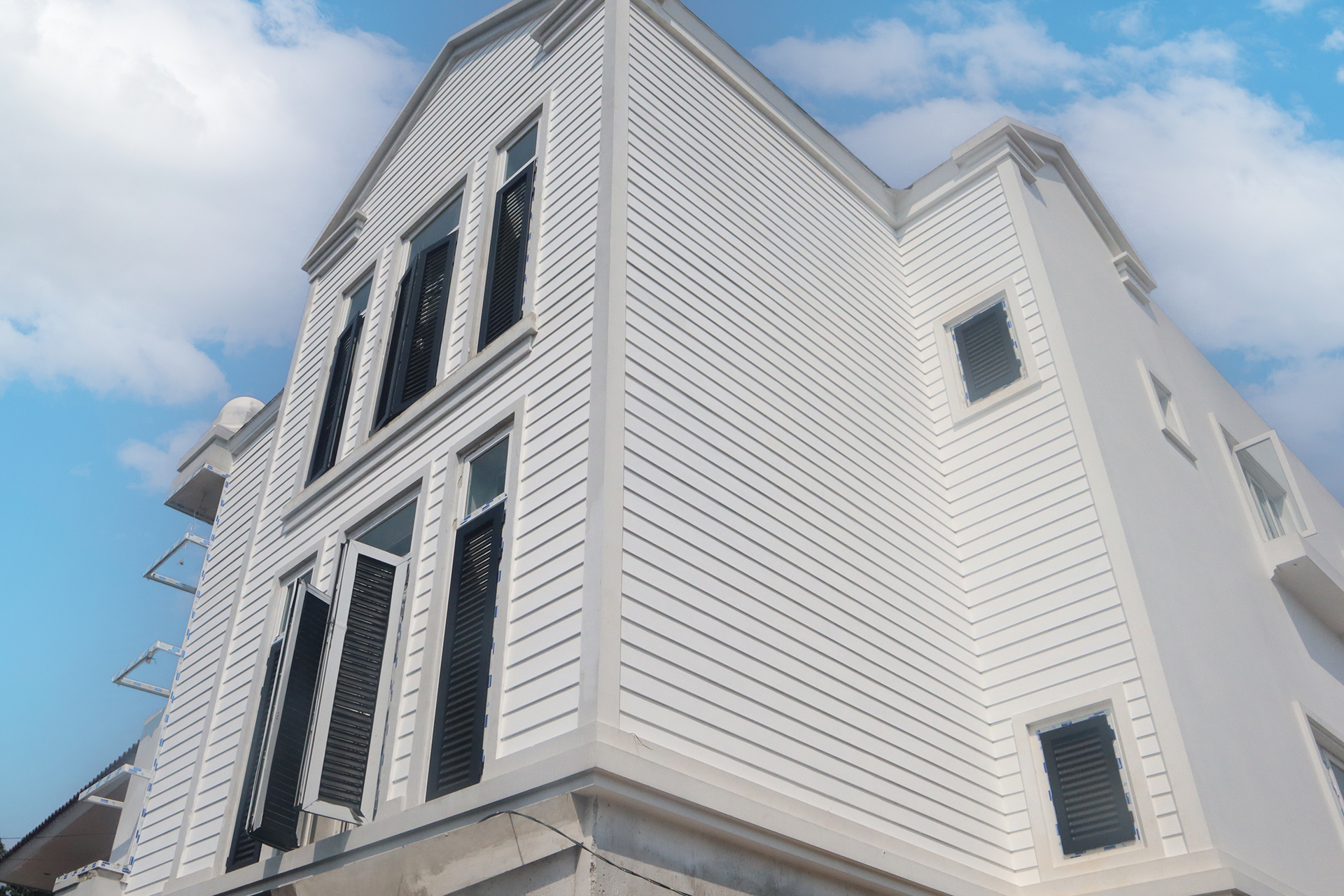 Luxer Cladding